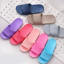 Домашние Тапочки для ванной; Нескользящие тапочки на плоской подошве; сезон лето