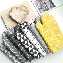 

Nordic Style Heat Insulation Gloves Anti-Scald Microwave Oven Gloves High Temperature Resistant Kitchen Baking Oven Gloves