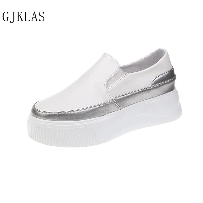 

Leather Casual Shoes Women Platform Sneakers Slip on Shoes for Women Black White Sneakers Woman Fashion Chunky Heel Sneakers