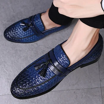 

Coslony Large size 48 tassel plaid men loafers weaving comfortable soft mens leather shoes 2020 fashion brand sapato masculino