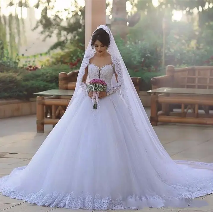 

Dubai Arabic Dresses Lace Long Sleeves Sheer Neck Applique Court Train Bridal Gowns Formal Wedding Party