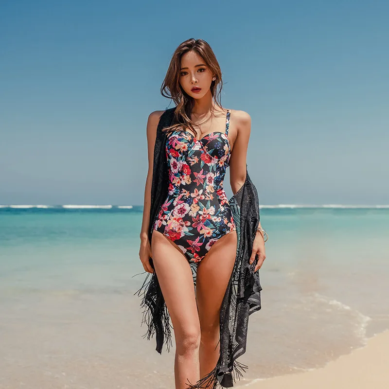 

Korean-style Women's-One-piece Triangular Slimming Belly Covering Conservative Students Bubble Hot Spring Swimwear