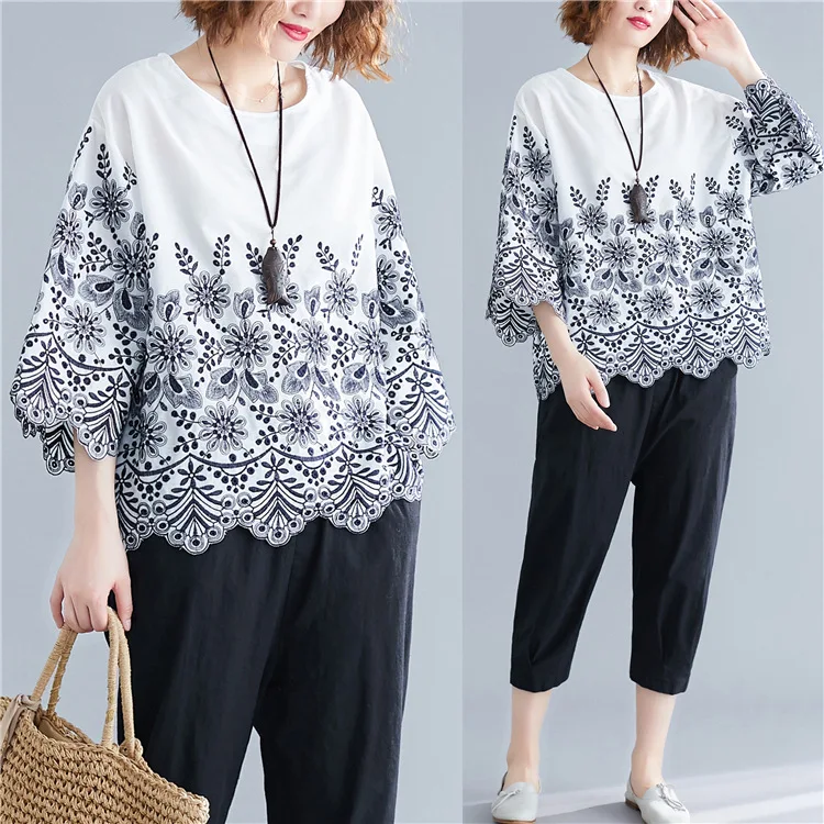 

Literature And Art Loose And Plus-sized Embroidery Cotton Linen Tops Contrast Color Crochet Hollow out Shirt