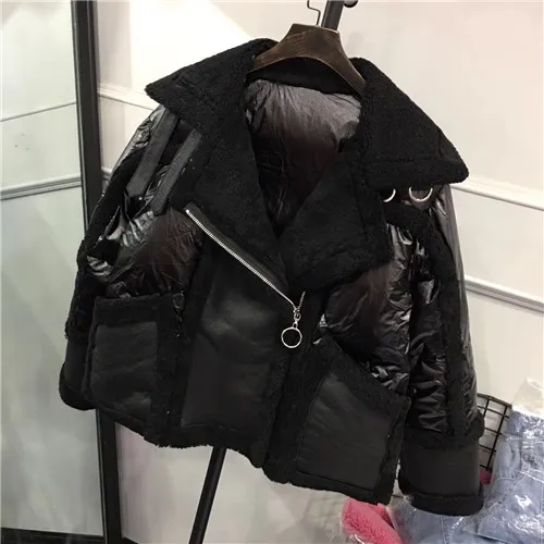 all black Новое зимнее женское пальто из натурального меха Серебряная Двусторонняя Меховая куртка из натуральной овечьей кожи байкерская куртка на белом утином пуху - Цвет: all black