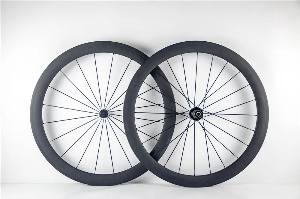 

Carbon Road Wheels Bicycle 700C 60mm Clincher 23mm width Carbon Fiber Bike Wheelset R36 hub Rim Brake Green Bora sticker