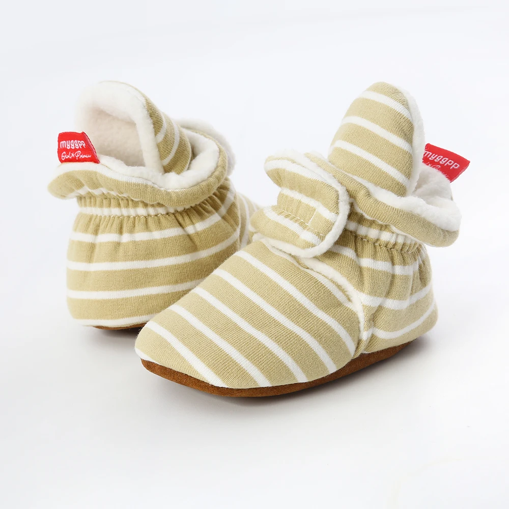 Пинетки для новорожденных мальчиков и девочек; зимняя теплая обувь; обувь для кроватки на мягкой подошве; Нескользящие тапочки для малышей; домашние тапочки; 0-18 месяцев
