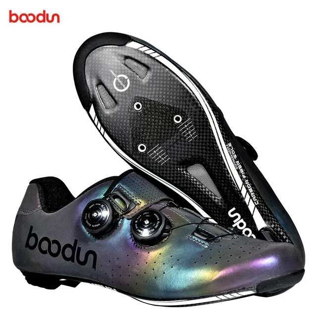carbon fiber cycling shoes