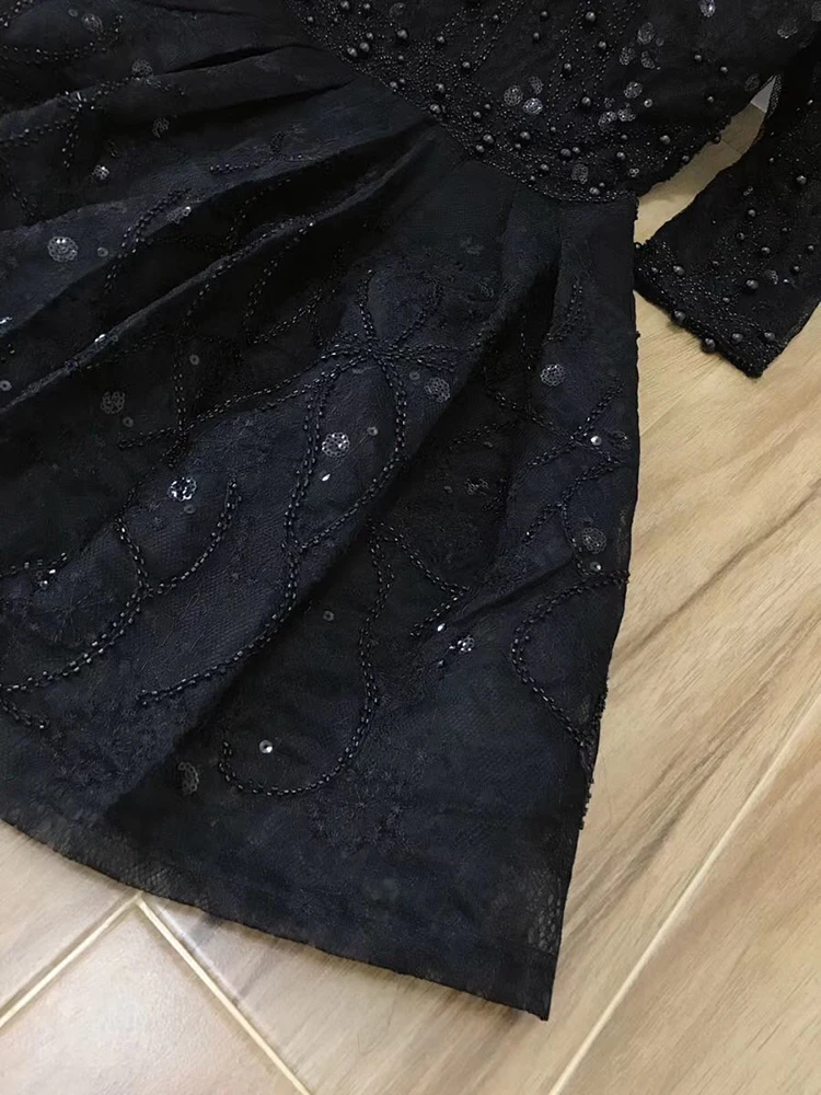 H161656b7f8d24408a0e8466243fd24088