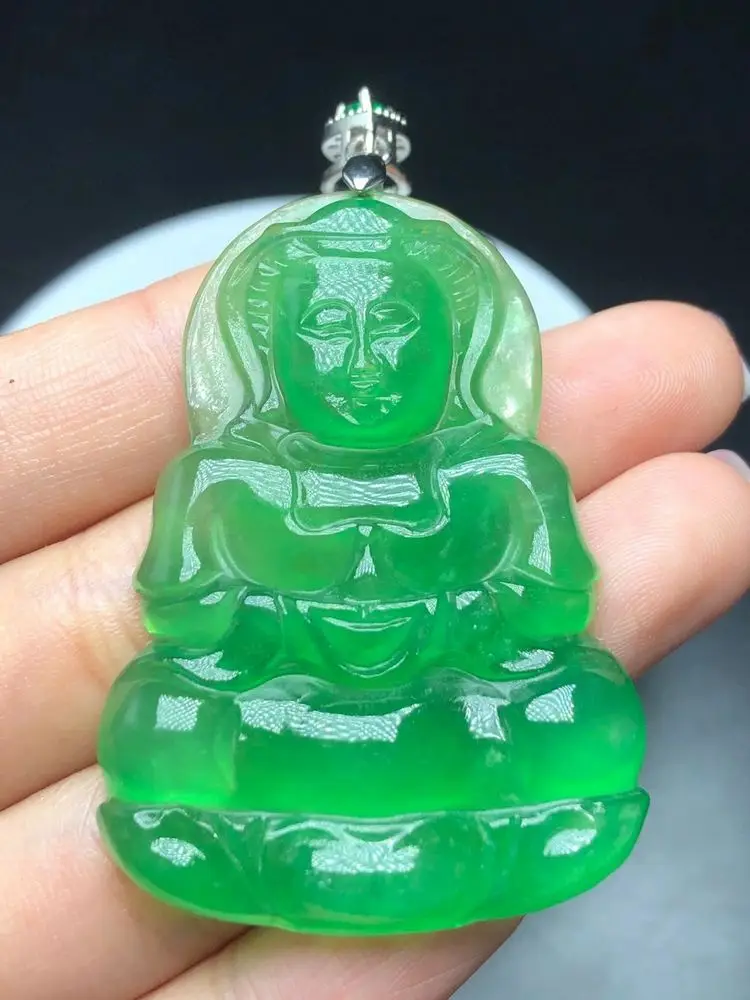 

Nature Burma Emerald Avalokitesvara Pendant Amulet Guanyin green Jade churinga Hanging Bless