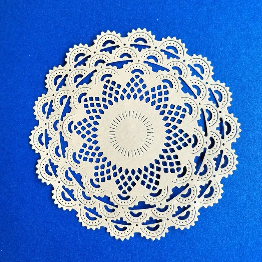

Beautiful Flower Layering Embossing Metal Cutting Dies Alinacraft Die Cuts for Card Making Scrapbooking Thanksgiving Dies