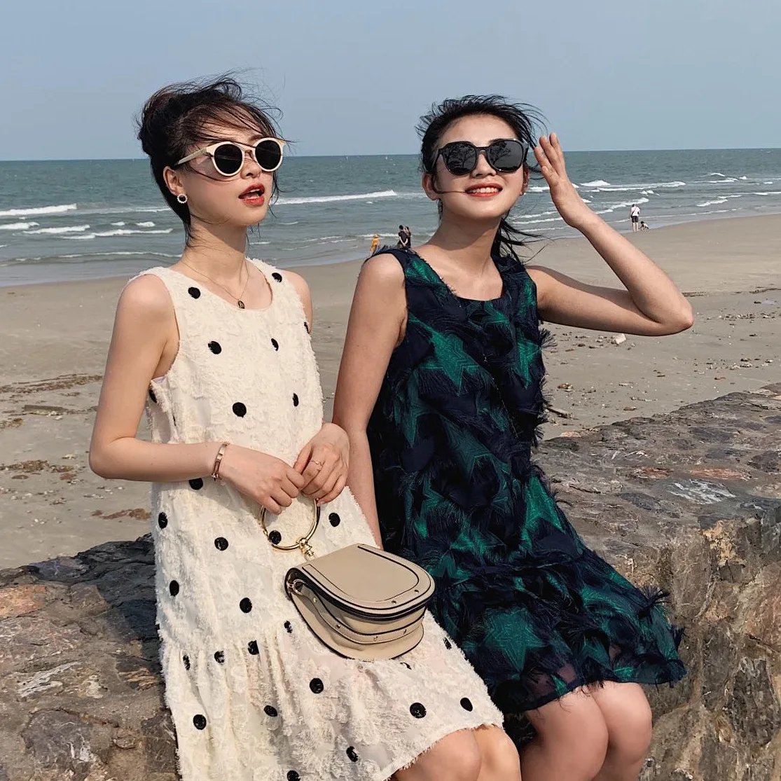 

Photo Shoot CHIC Normcore Style Polka Dot Off-white Mid-length Crew Neck Fairy Tassels Sleeveless Vest A- line Dress