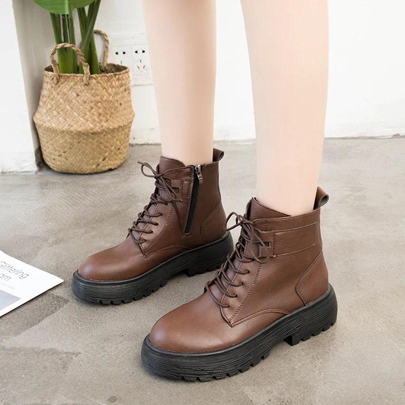 Lady Boots Rock Shoes Woman Low Heels booties Lace Up Winter Women Luxury Designer Round Toe Ladies Martins Rubber Mid-Calf