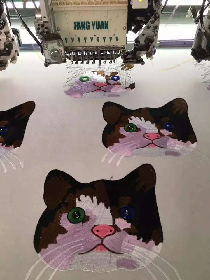 3281581423_355663081