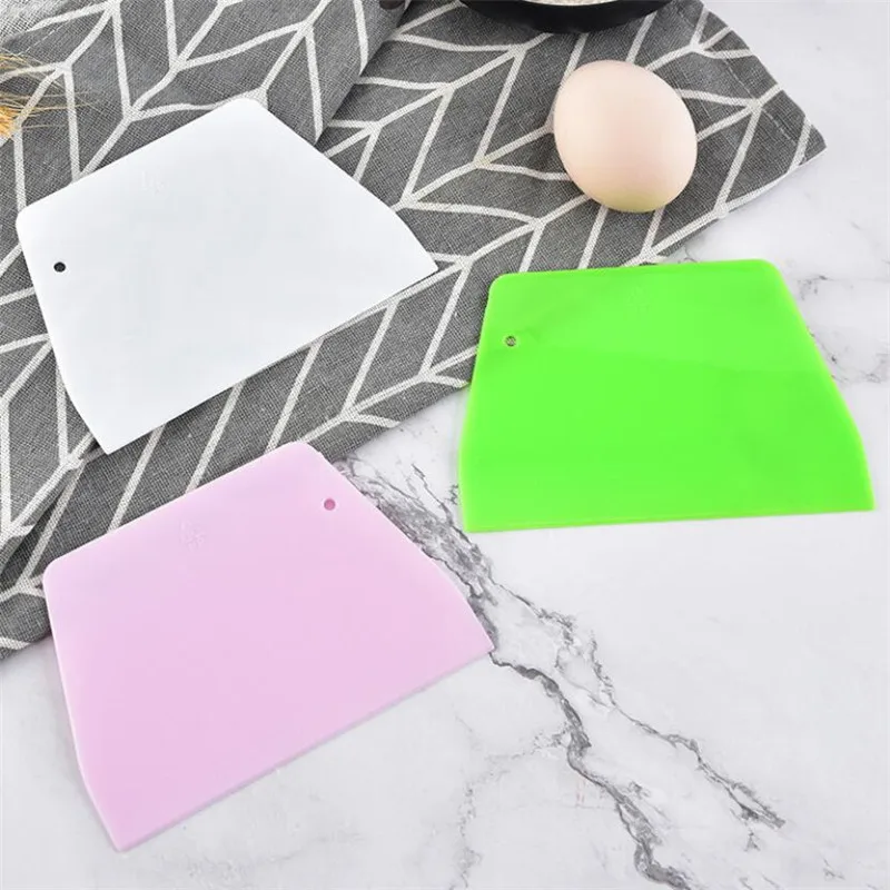 

2PCS Dough Scrapers Cream Smooth Cake Spatula Baking Scraper Multipurpose Kitchen Scrapers for Pizza Dough Pastry Cake Cutter