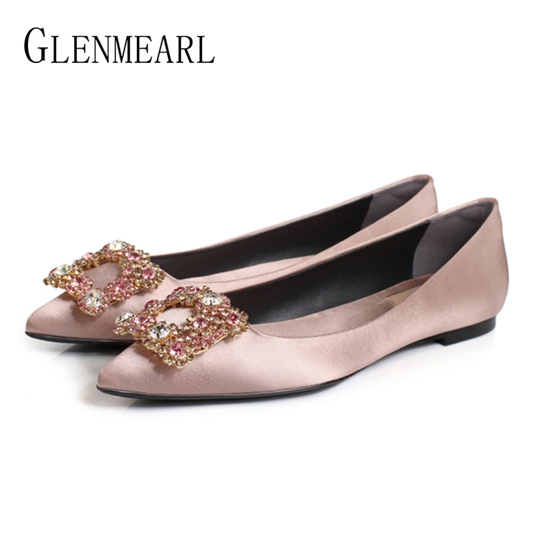 

Women Flats Wedding Shoes Rhinestone Pointed Toes Cinderella Cryatal Shoes Flat Slip On Spring Summer Party Shoes Plus Size 2020