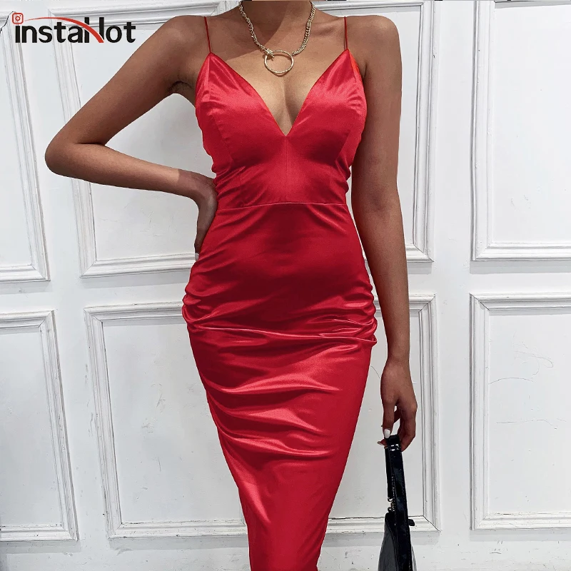 vestido midi cetim