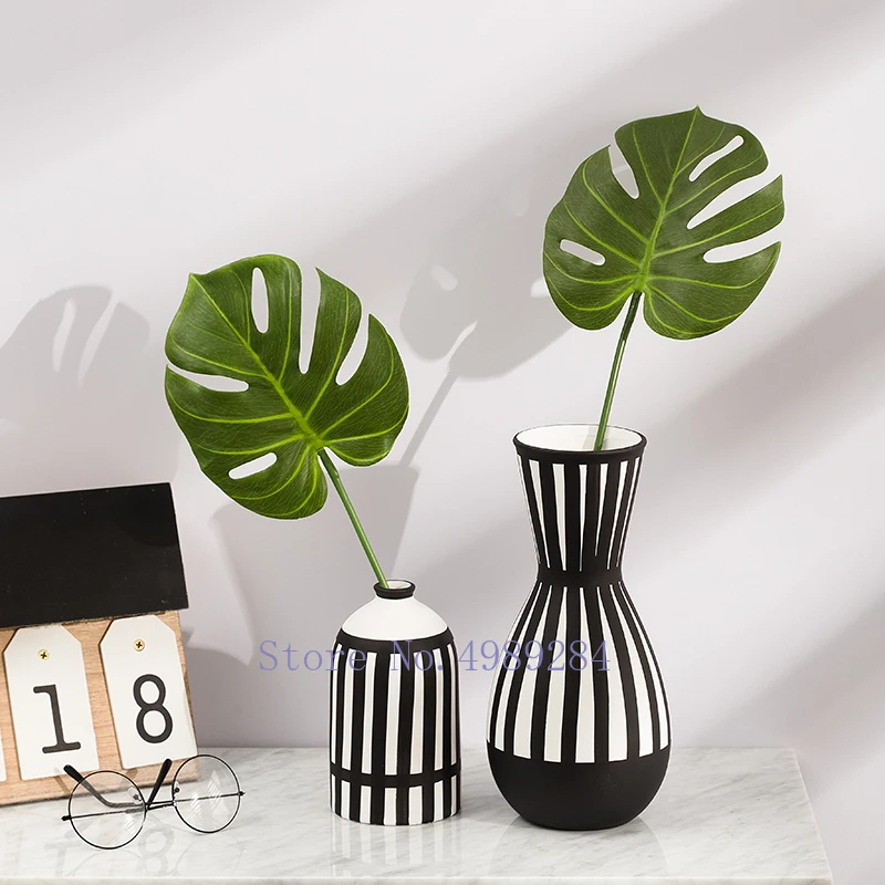 

Creative Nordic Ceramic vase Black and white stripe Flower arrangement Modern home living room Decorative ornaments wedding vase