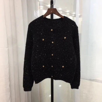 

2019 new winter small fragrant round neck metal button bright line women's sweater coat