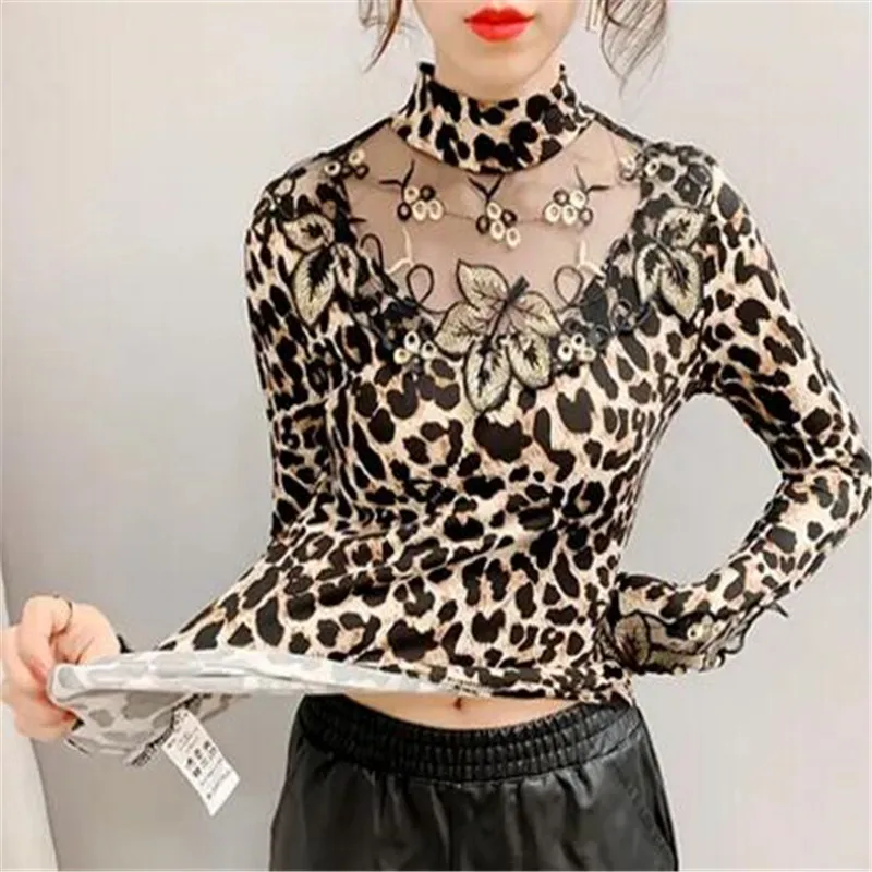 Women's Leopard print bottoming Shirts plus velvet ladies blouses long-sleeved lace embroidery blouse for women soft tops 2020 - Image 4