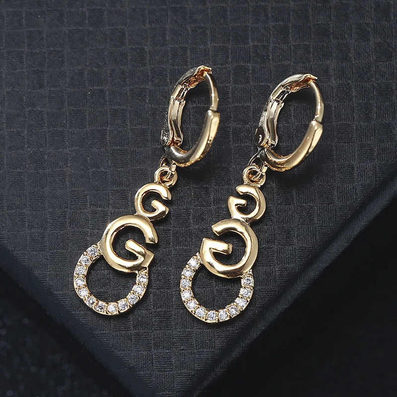 9018315247_345202505