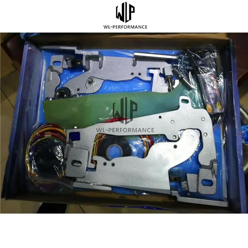 宝马E82 Z4 剪刀门套件   4