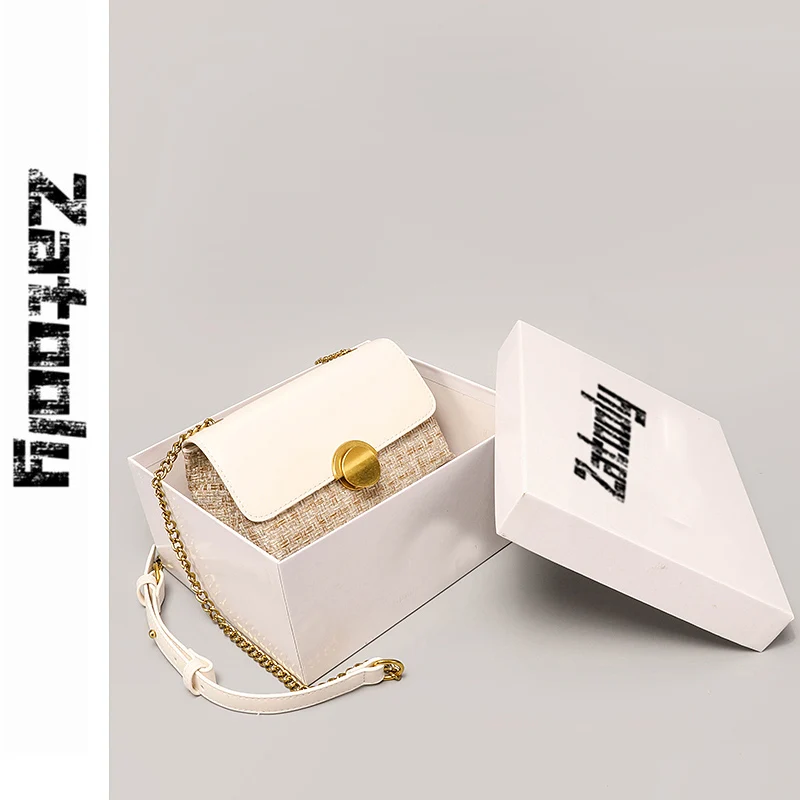 

The Latest Style In 2019, Fashionable French Niche High-quality Inclined Bag, Chain Bag, Simple Atmosphere