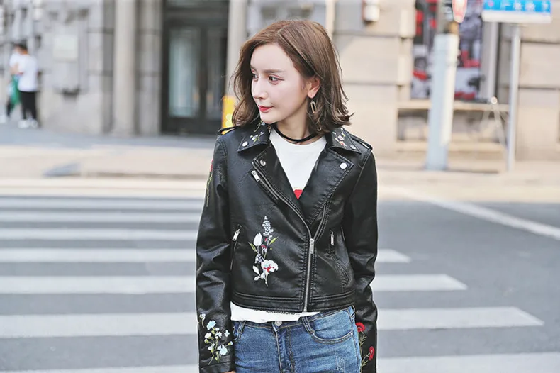 new women Korean version of the motorcycle clothing leather jacket short section ladies jacket embroidery pu leather