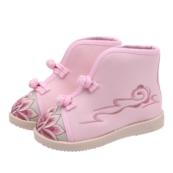 

Kids Girls Shoes Handmade Cloth Boots Embroidery Casual Short Boots Winter Classic Folk-custom Style Cow Muscle Sole