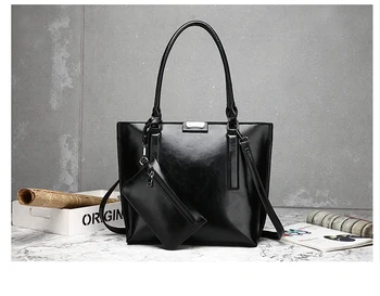 

2019 Korean version of the new fashion handbag single-shoulder lady's handbag large capacity high quality single-shoulder bag