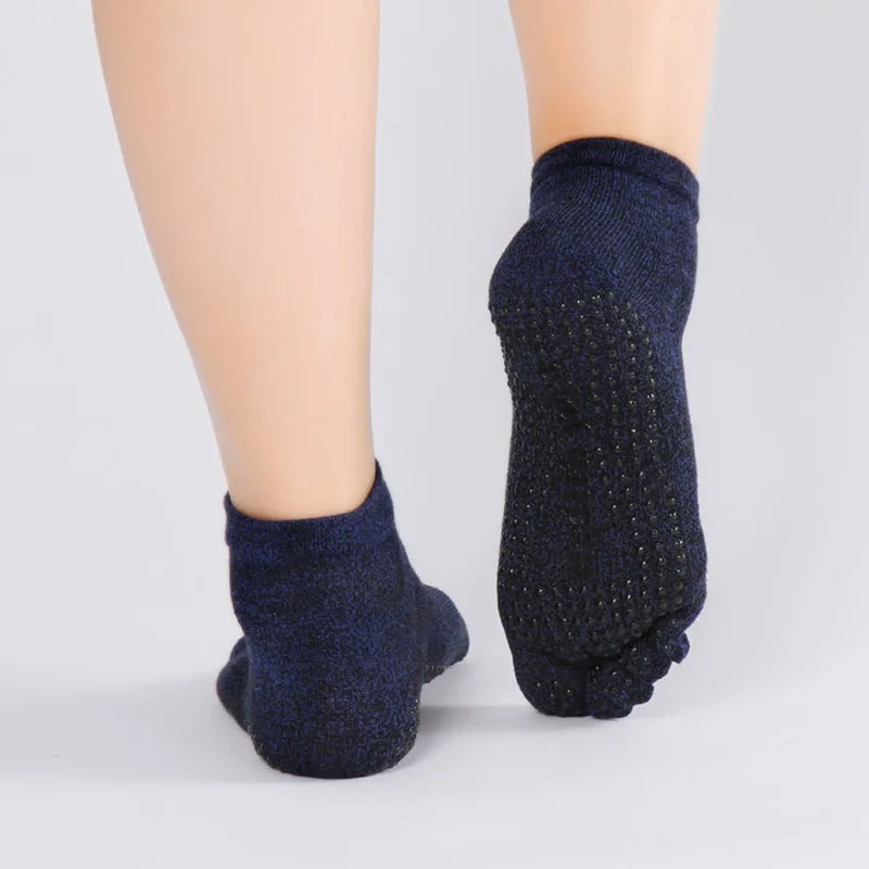 

Professional Yoga Socks for Men Male Non Slip Grip Five Toe Cotton Pilates Socks Sweat Absorbent Breathable for Gym Fitness