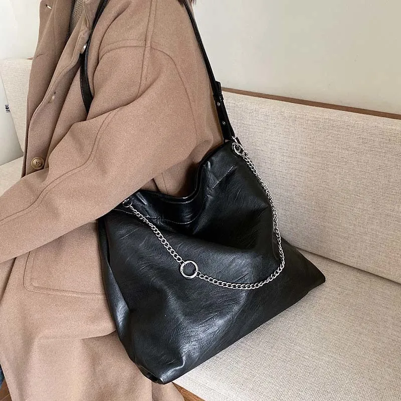 

High Capacity PU Leather Crossbody Bags For Women 2020 Chain Shoulder Messenger Bag Female Winter Travel Handbags and Purses