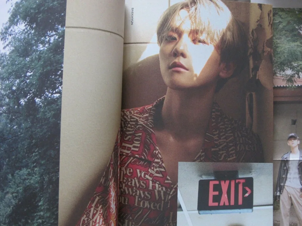 EXO 伯贤亲笔签名迷你1 City Lights 10