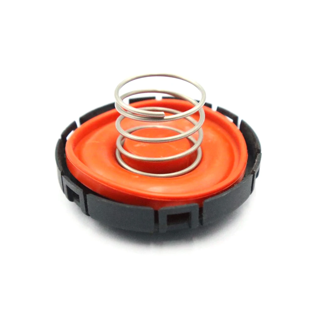 

11127588412 PVC VALVE COVER