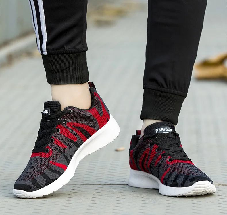 Spring and Summer 2021 New Men's Sports Shoes Flying Weaving Mesh Camouflage Air-permeable Running | Обувь