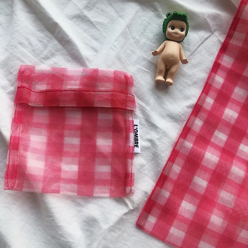 red mesh bag details-1 800x800