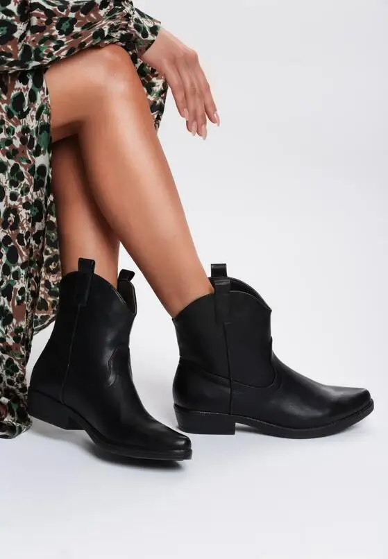 

[GOGD]New Classic Women Autumn Winter Flock Ankle Boots Slip-on Solid Casual Low Heels Winter Rain Boots