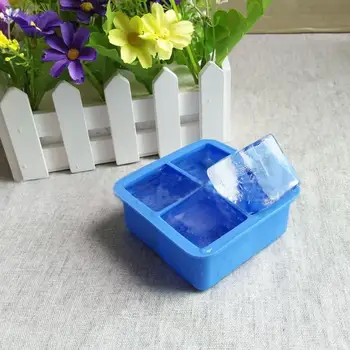 

3x3x3CM 4 Holes DIY Creative Big Giant Jumbo King Size Large Cube Ice Tray Ice Mould Kitchen Accessories Cube Square Mould C0V8