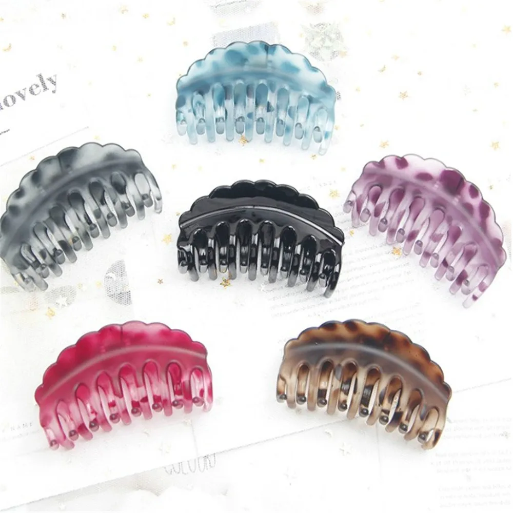 

Korean Version Of The Wave Point Transparent Shower Clip Hair Accessories Simple Hair Clip Grab Clips Hair Ponytail Hairpin