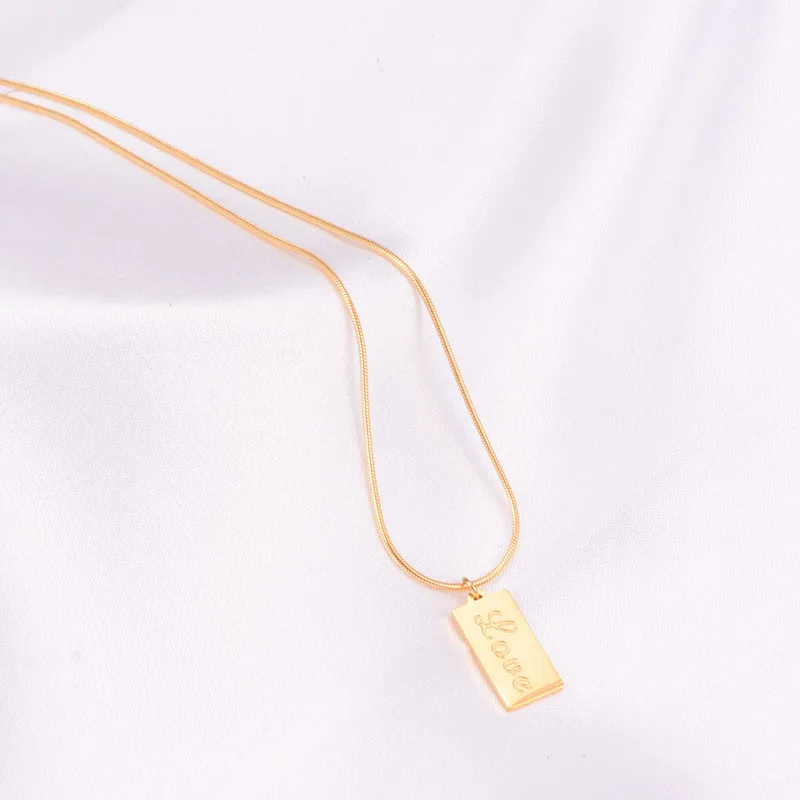 

YUN RUO Rose Gold Color Rectangle Letter Pendant Necklace Titanium Steel Jewelry Woman Birthday Gift Never Fade Free Shipping