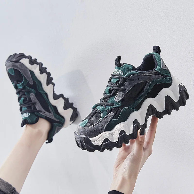 Светоотражающие кроссовки женская модная Вулканизированная обувь женские