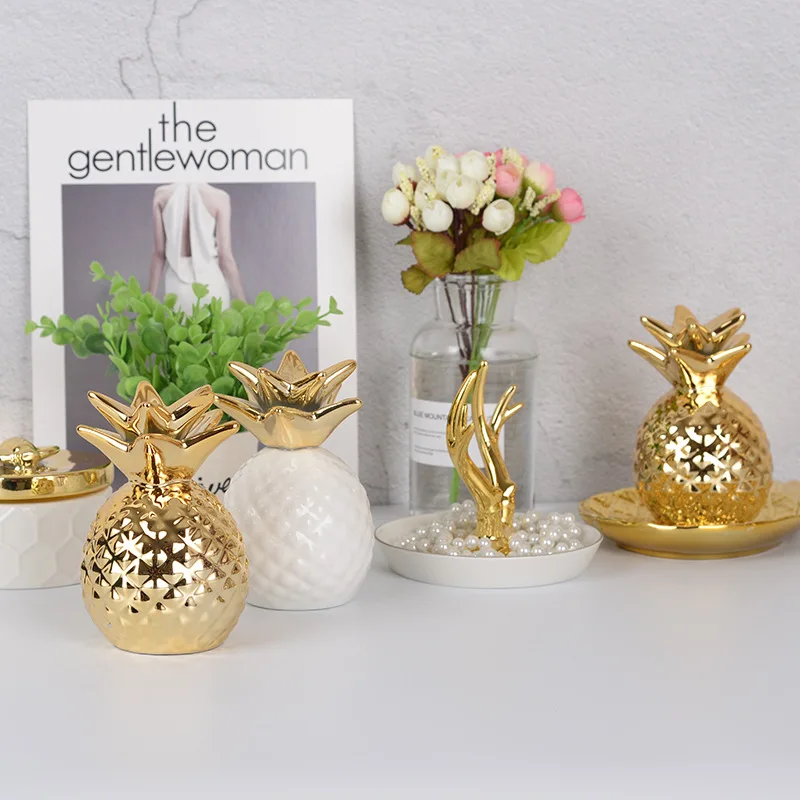 

Nordic Golden Pineapple Ceramic Ornament Creative Minimalist Personalized Fruit Coin Piggy Bank Home Desktop Decoration Craft