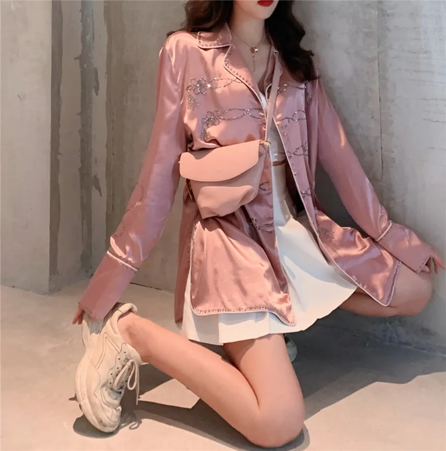 Girly Стиль влюбиться, розовый Шелковистое атласное блеск для губ Костюмный пиджак