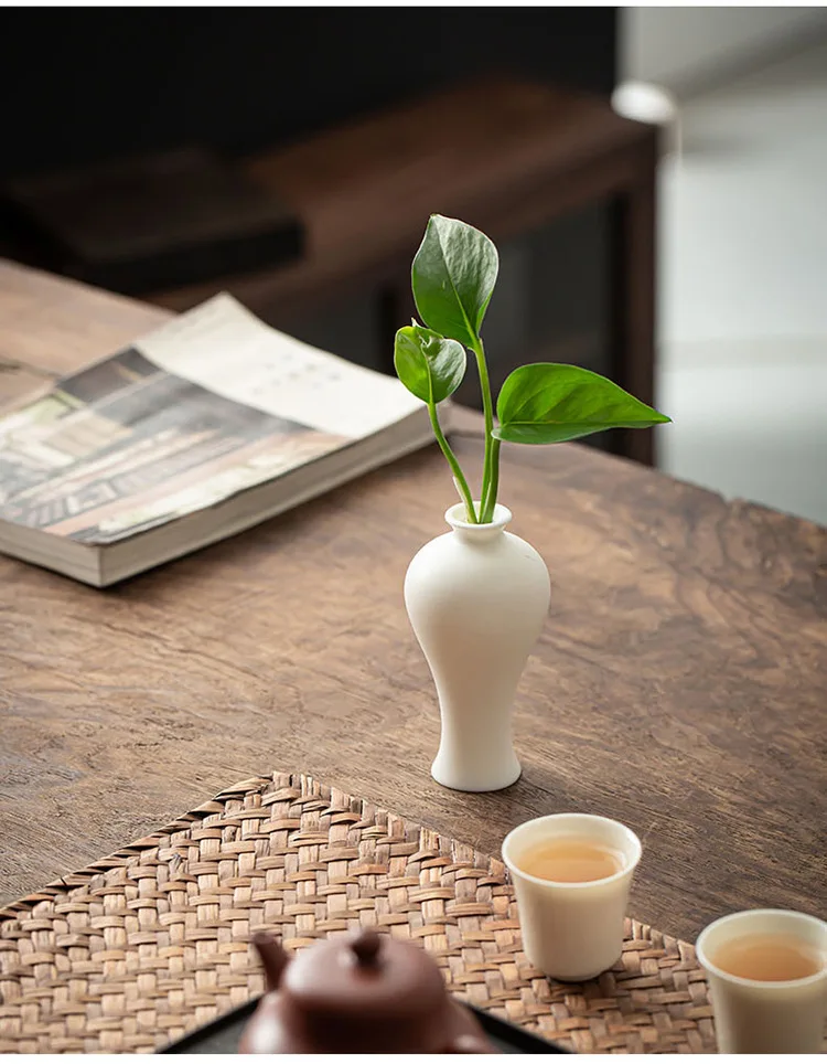 POT DE FLEUR,vase AMini Vase en porcelaine blanche, Guanyin, Jade