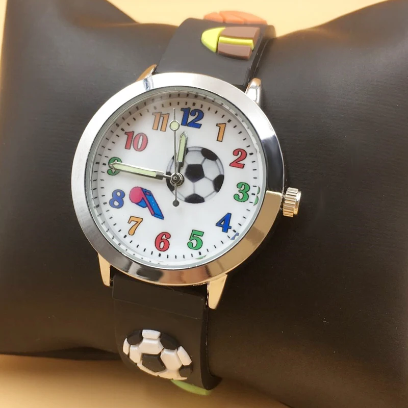 hot free drop shipping new 2020 hot fashion kids watches jelly silicone football watch girl students wristwatches (22)
