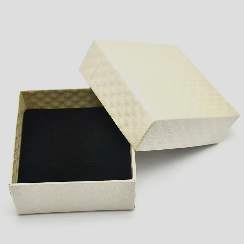 

Accessories Gift Packaging Tiandigai Small Square Box Bracelet Box Ring Box er ding he a Generation of Fat Couples Gift