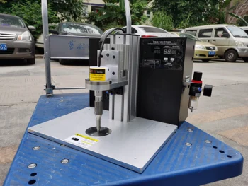 

Ultrasonic ear strap spot welding machine non-woven fabric welding machine