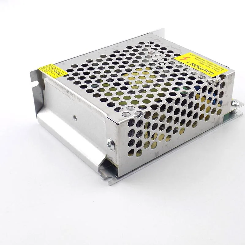 Адаптер трансформатора освещения AC100V-265V к DC 12V 5A CCTV Блок питания для камеры Конвертер для светодиодной ленты Выключатель света зарядное устройство J17
