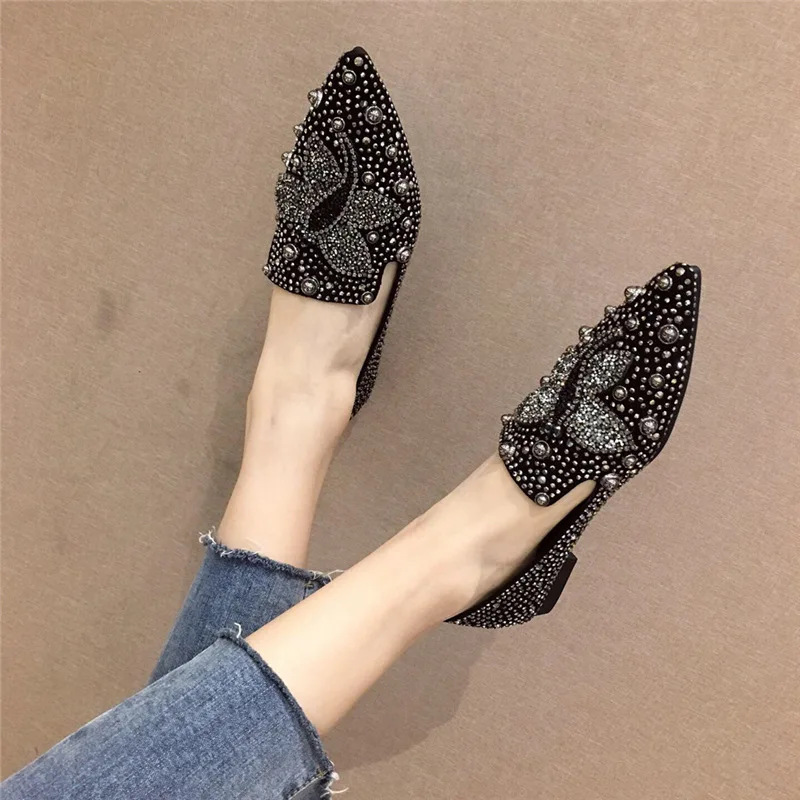 Bling Для женщин Стразы Женская обувь на плоской подошве Мокасины острый носок слипоны Лоферы для удобного вождения обувь женская обувь zapatos mujer
