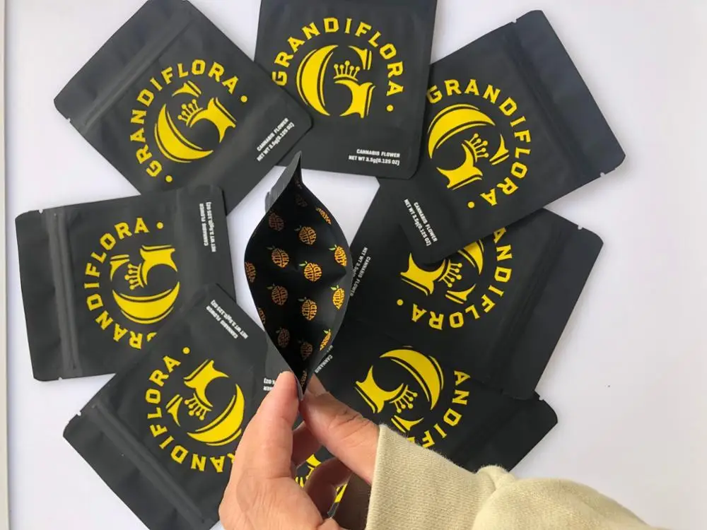 Cookies Grandiflora Black Yellow Bags Mylar Local Medicated Edibles Smell Proof Hologram Stickers And Flavors Label c | Дом и сад