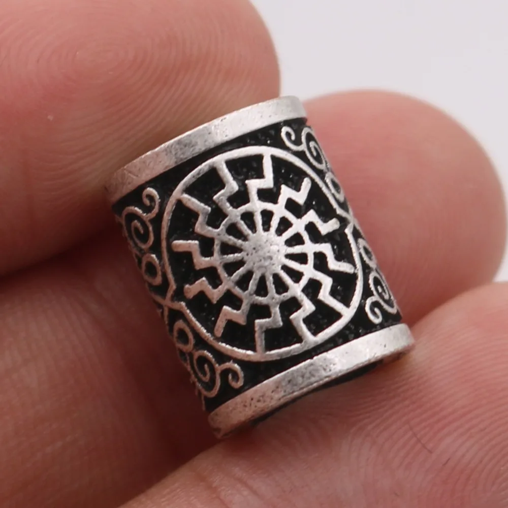 11256287638_1834346341